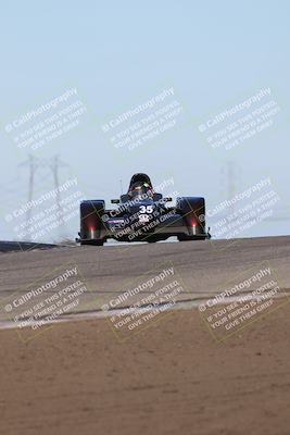 media/Oct-26-2025-CalClub SCCA (Sun) [[8ce1e69566]]/Group 3/Grapevine/